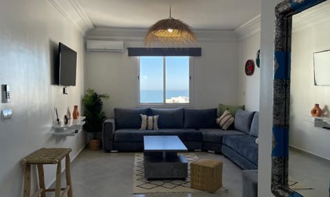 Communal lounge/ TV room, Living room, Seating area