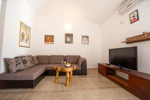 Apartments Kovačević Apartment in Budva Municipality