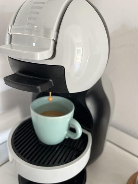 Coffee/tea facilities, Internal: Not applicable to any particular room