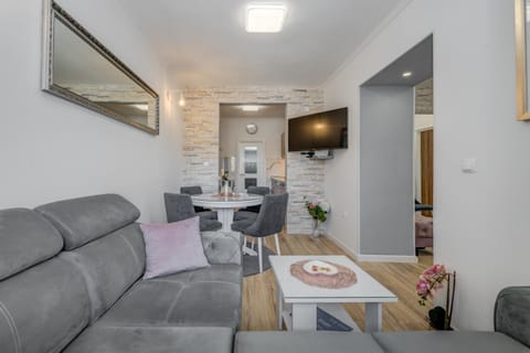 Da Da Apartment in Šibenik-Knin County, Croatia