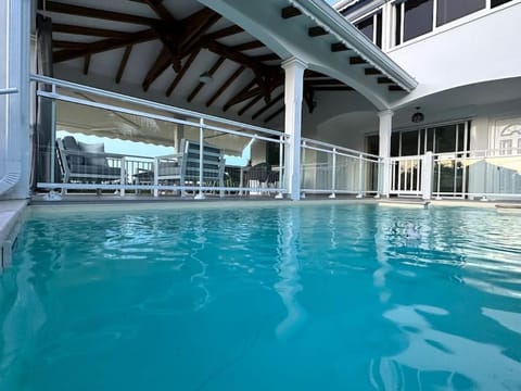 Balcony/Terrace, Pool view, Swimming pool, Swimming pool