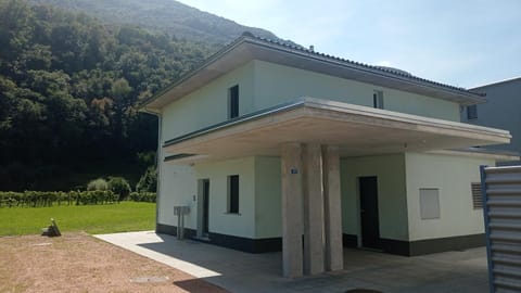 33 Self Check-in 24h Bed and Breakfast in Canton of Ticino