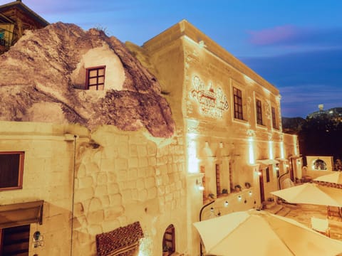 Property building, Landmark view