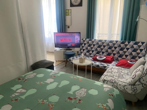 Paris Sud-porte de Gentilly mignon T2 250 m de Paris Apartment in Île-de-France