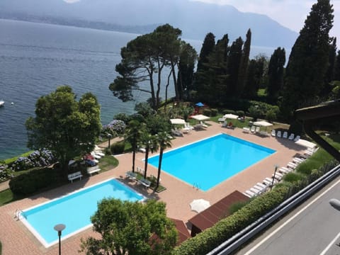 Day, Lake view, Pool view