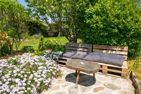 Patio, Garden, Garden view
