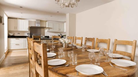 Property building, Dining area