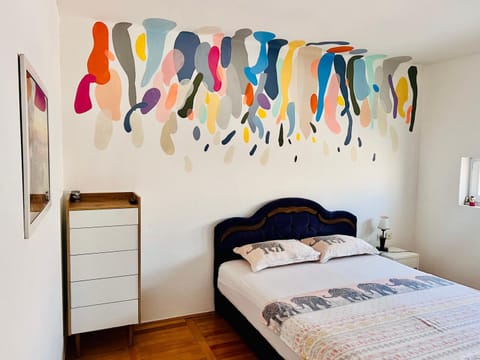 City Center Square DeLuxe Nest Apartment in Podgorica