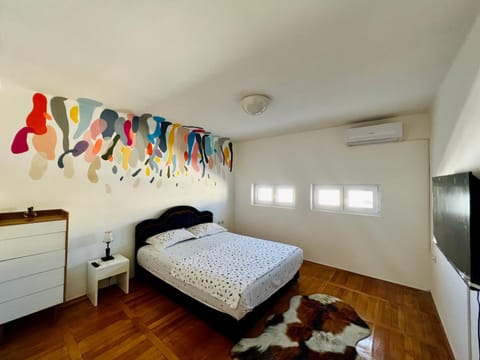 City Center Square DeLuxe Nest Apartment in Podgorica
