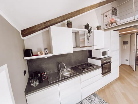 Coffee/tea facilities, Kitchen or kitchenette, dishwasher, minibar, pet friendly, stove, toaster