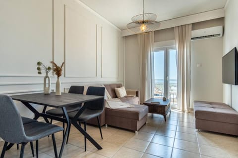 Eis Deluxe Apartment Apartment in Alexandroupoli