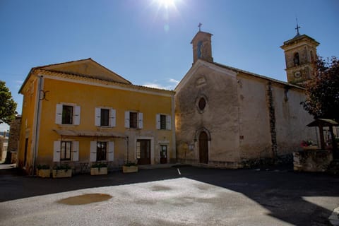 Property building, Landmark view