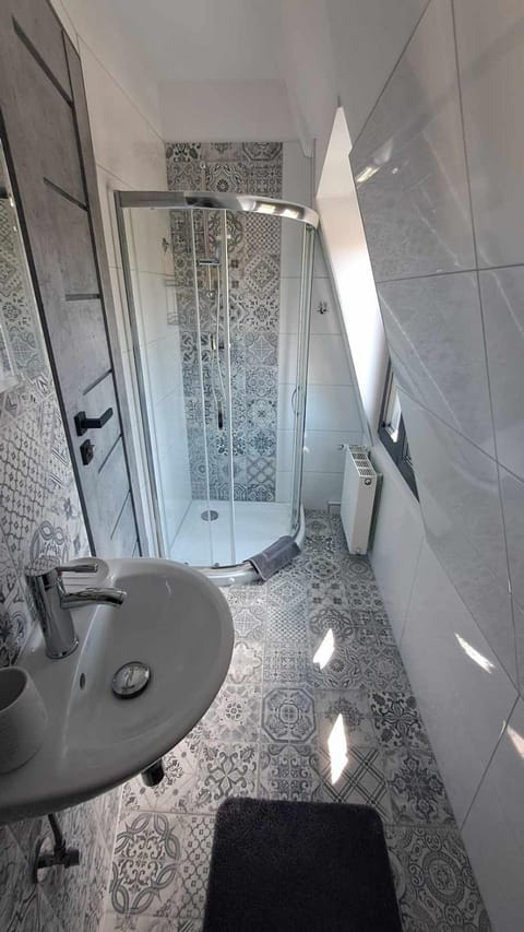 Stara Szkoła pokoje gościnne Vacation rental in Leba