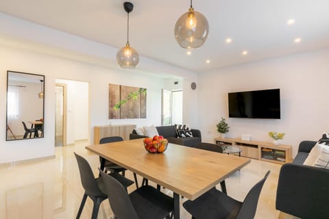 Apartment near the beach- Zen 2 Apartment in Dubrovnik-Neretva County