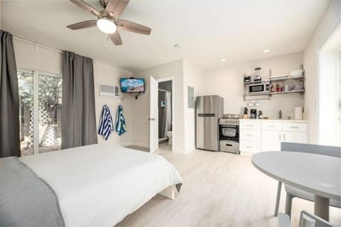 Ocean Flats 3 - Lauderdale-by-the-Sea Apartment in Lauderdale-by-the-Sea