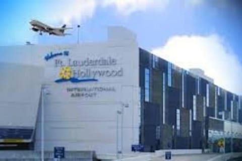 Ocean Flats 4 - Lauderdale-by-the-Sea Apartment in Lauderdale-by-the-Sea