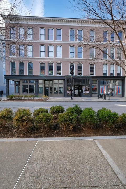 Historic Guthrie Coke Lofts, Downtown Louisville Apartment in Louisville