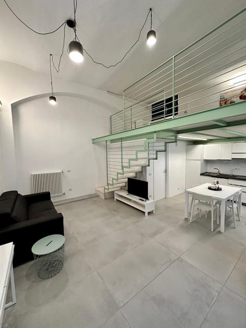 Kitchen or kitchenette, Living room, Seating area