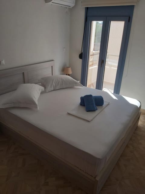 Maria's family house 1 Apartment in Islands