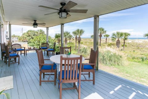 Sea Glass Cottage - An Oceanfront Experience House in Saint Augustine Beach