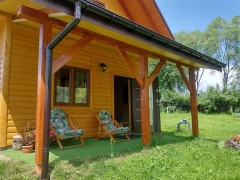 Property building, Garden, sunbed