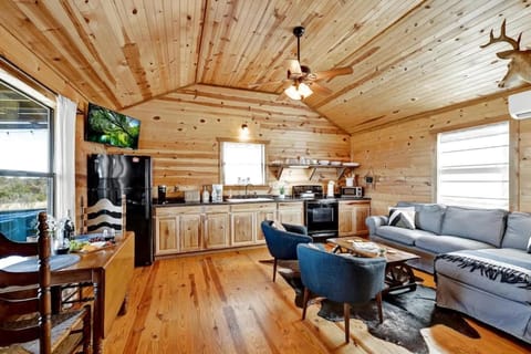 Kitchen or kitchenette, kitchen