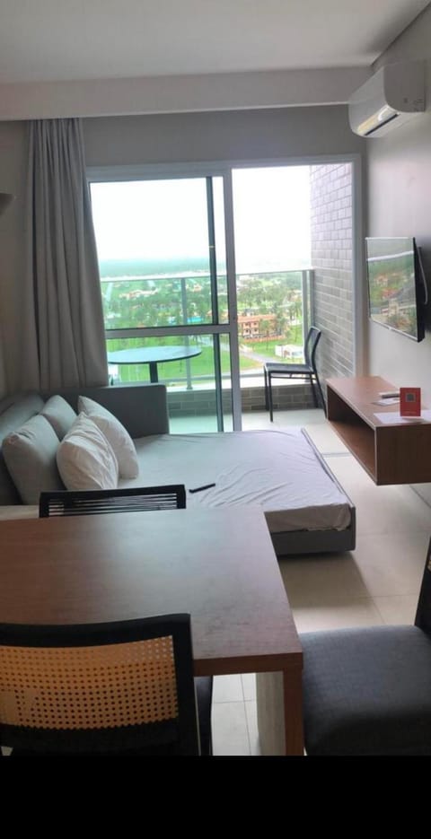Communal lounge/ TV room, Living room, hair dresser