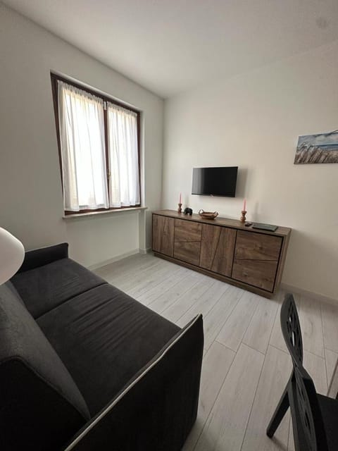 Cavour Apartment Center Bardolino Apartment in Bardolino