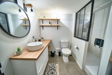 Le Chartreux -Canut Lyonnais -Croix Rousse Apartment in Lyon