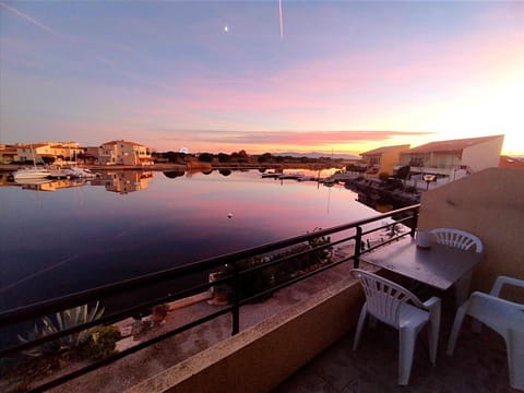 View (from property/room), Balcony/Terrace, Sea view, Sunset