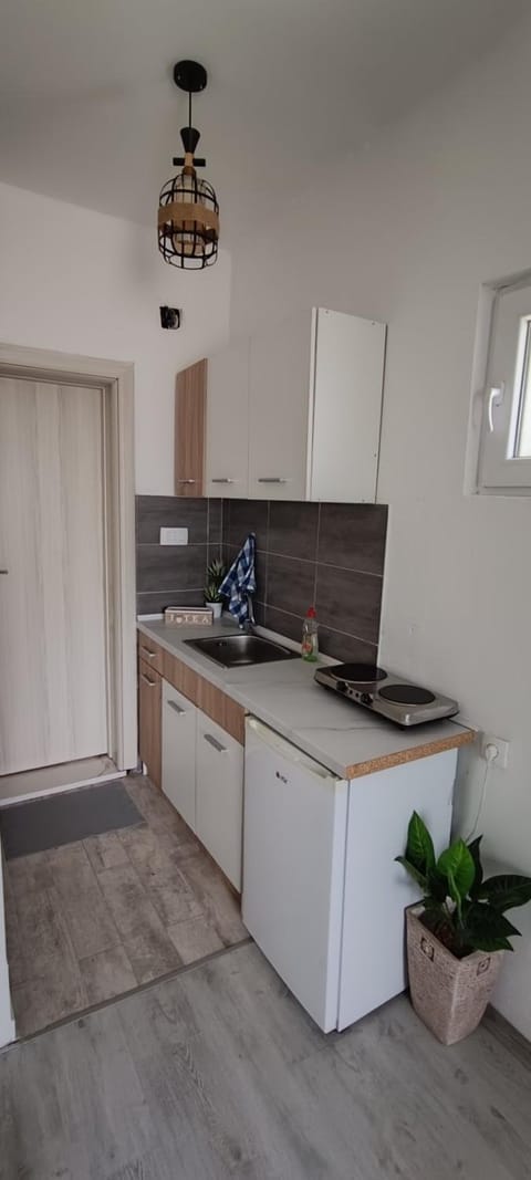 Kitchen or kitchenette, stove