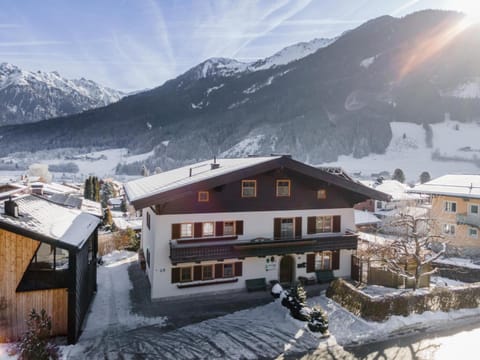 Property building, Winter