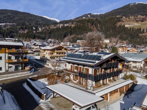 Property building, Winter