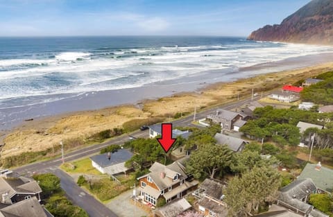 The Cachalot MCA#4046 House in Manzanita