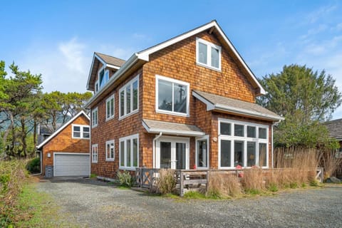 The Cachalot MCA#4046 House in Manzanita
