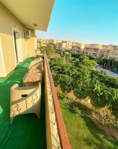Natural landscape, Garden, View (from property/room), Balcony/Terrace, Garden view