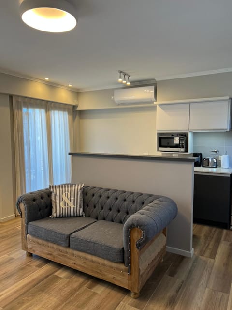 Kitchen or kitchenette, Living room, Seating area