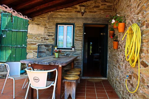Patio, Off site, BBQ facilities, Dining area