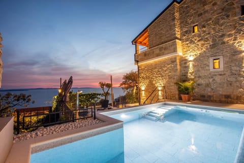 View (from property/room), Mountain view, Sea view, Swimming pool