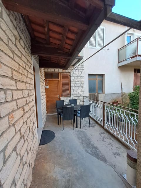 Kuća za odmor "Dida Pere" House in Šibenik-Knin County, Croatia