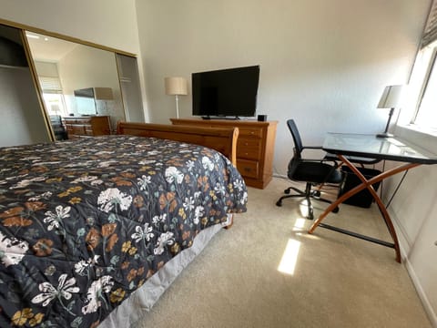 Ploy Vacation rental in Monterey Park