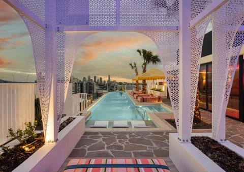 Hot Tub, Pool view, Swimming pool