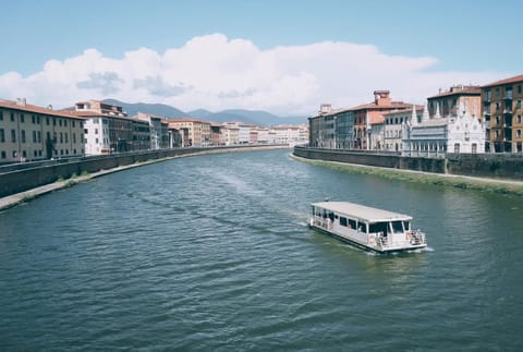 Nearby landmark, City view, River view