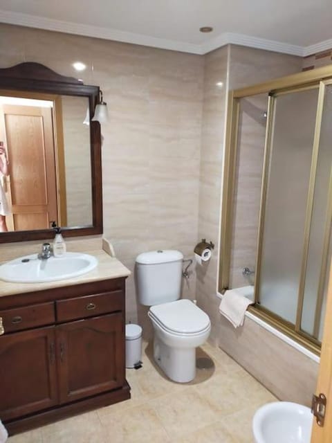 Piso en zona universitaria-Teatinos. Apartment in Malaga