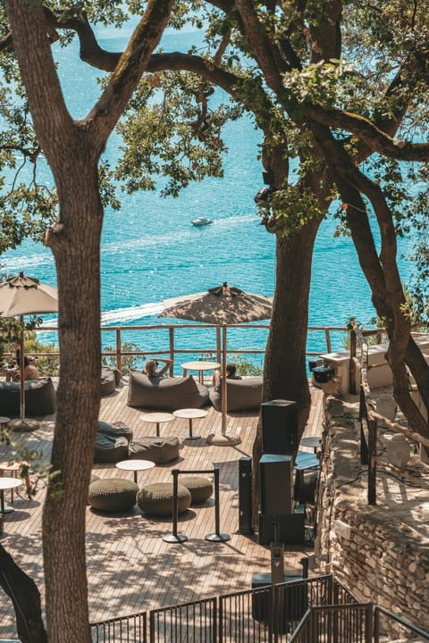 Day, Seating area, Sea view