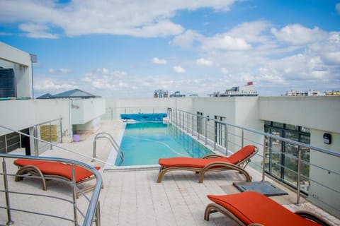 Property building, Swimming pool