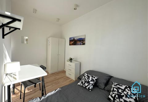 Sobieski Room - Peaceful Retreat, 10 Minutes to Gdańsk Old Town & Seaside Vacation rental in Gdansk