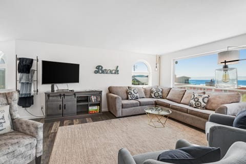 The Whaler House in Rockaway Beach