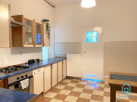 Square Room - 20 Minutes to Gdańsk Old Town & Seaside Vacation rental in Gdansk