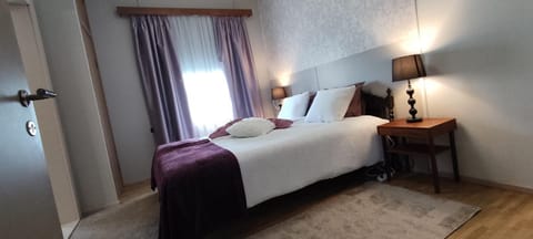 Kortteer Pinkki huone Vacation rental in Finland